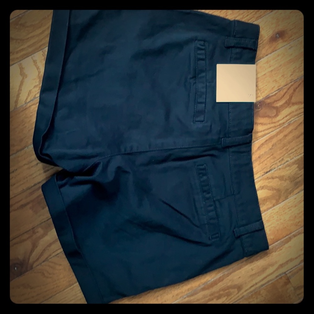 SO low rise favorite midi short